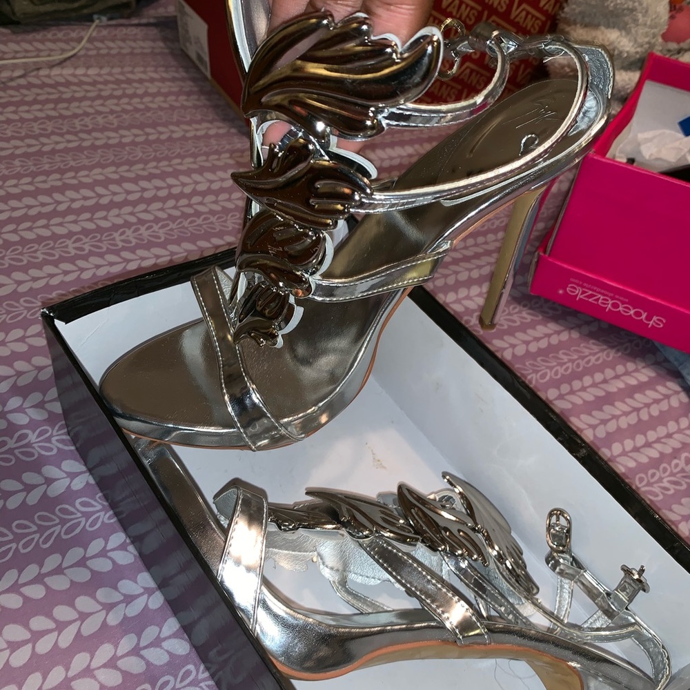 GIUSEPPE ZANOTTI Wing Patent Leather Heels